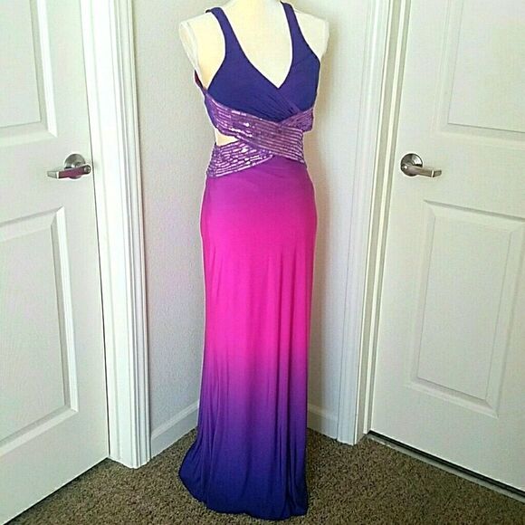 NEW MASQUERADE FORMAL DRESS SIZE 3,4 - Picture 16 of 16